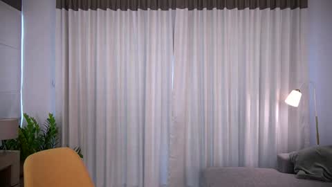 Scarlett online show from 12/31/24, 04:06