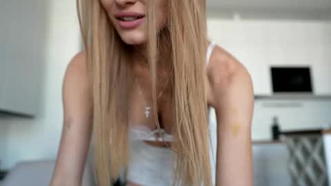 Scarlett online show from 03/26/26, 11:16