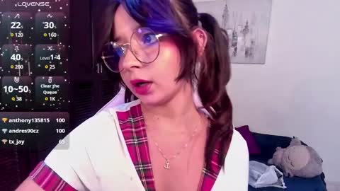 Snapshot of ssy_tgn chatting on 03/12/25, 01:03 ssy tgn online show from 03/12/25, 01:03