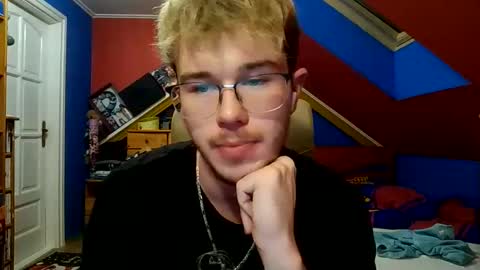 st1eve online show from 12/01/25, 04:23