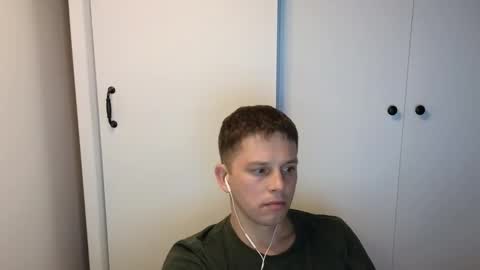 st1vemaster01 online show from 10/06/25, 04:04