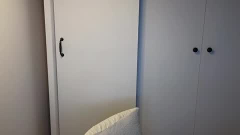 st1vemaster01 online show from 10/17/25, 06:43