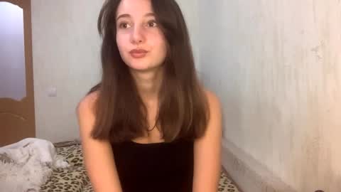 Snapshot of st_annia chatting on 10/10/25, 07:18 Emily online show from 10/10/25, 07:18