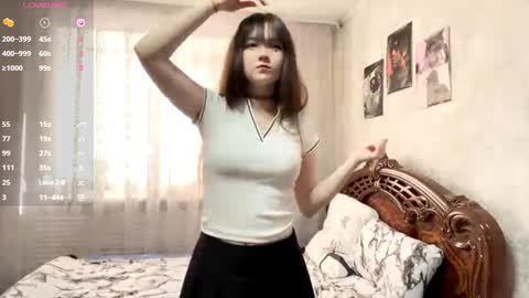 Snapshot of st_annia chatting on 10/26/25, 07:36 Emily online show from 10/26/25, 07:36