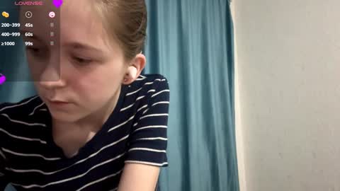 Snapshot of st_annia chatting on 02/25/26, 06:39 Emily online show from 02/25/26, 06:39