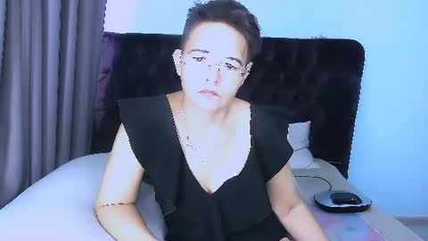 staceydarling online show from 07/27/26, 05:25