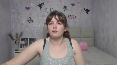 Stacey online show from 02/12/25, 06:29