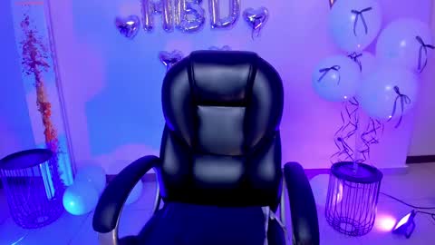Stacy Woods online show from 03/01/25, 04:00