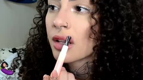 stacy66w9 online show from 02/23/26, 04:21