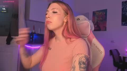 Snapshot of stacy__vice chatting on 03/12/25, 07:17 Stacy online show from 03/12/25, 07:17