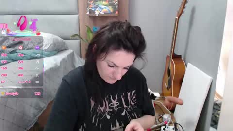 Snapshot of stacy_davise chatting on 02/18/25, 03:32 STACY online show from 02/18/25, 03:32