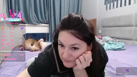 Snapshot of stacy_davise chatting on 02/19/25, 01:28 STACY online show from 02/19/25, 01:28