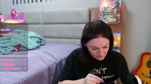 Snapshot of stacy_davise chatting on 02/21/25, 03:10 STACY online show from 02/21/25, 03:10