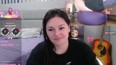 Snapshot of stacy_davise chatting on 02/23/25, 11:33 STACY online show from 02/23/25, 11:33