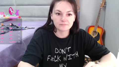 Snapshot of stacy_davise chatting on 02/23/25, 07:28 STACY online show from 02/23/25, 07:28