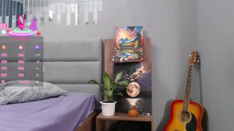 Snapshot of stacy_davise chatting on 02/25/25, 08:47 STACY online show from 02/25/25, 08:47