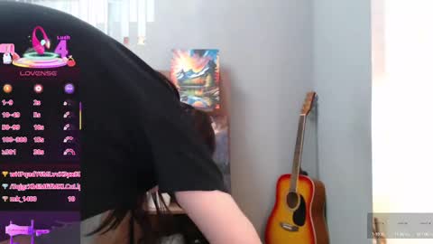 Snapshot of stacy_davise chatting on 03/01/25, 03:27 STACY online show from 03/01/25, 03:27