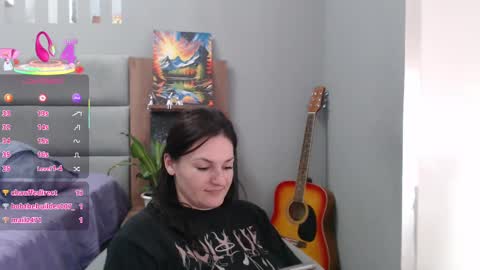 Snapshot of stacy_davise chatting on 03/11/25, 11:48 STACY online show from 03/11/25, 11:48