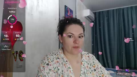 Snapshot of stacy_davise chatting on 09/20/25, 09:10 STACY online show from 09/20/25, 09:10