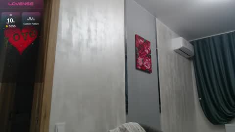 Snapshot of stacy_davise chatting on 10/08/25, 06:27 STACY online show from 10/08/25, 06:27