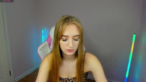 Snapshot of stacy_riiver chatting on 02/04/25, 02:32 Stacy Mon Tue Wed Thu Fri Sun GMT GMT 3 1000am - 0400pm  online show from 02/04/25, 02:32