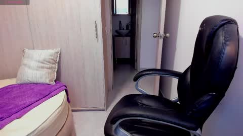 Stacy Conner online show from 04/14/26, 10:49