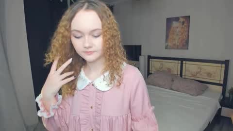 Violet online show from 02/09/26, 05:39