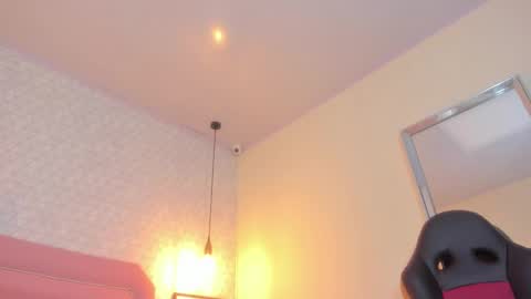 KEIMI  online show from 02/15/25, 06:44