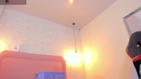 KEIMI  online show from 02/25/25, 09:53