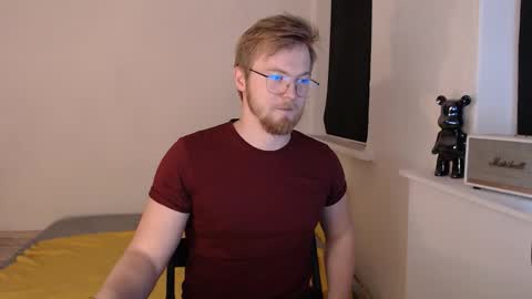 Snapshot of stan_lust chatting on 12/04/25, 08:17 StanLust online show from 12/04/25, 08:17