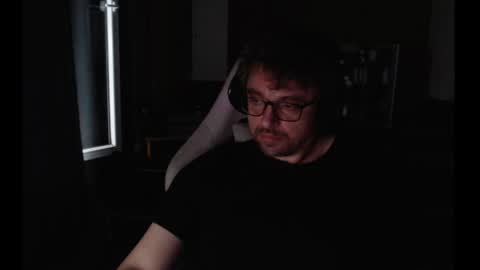 staniark_ online show from 06/02/26, 05:37
