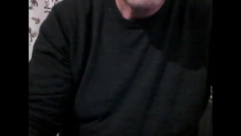 Snapshot of stanlaurel60 chatting on 10/14/25, 07:25 Stan online show from 10/14/25, 07:25