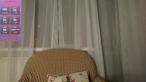 Snapshot of star_and_jane_ chatting on 02/07/25, 05:18 star_and_jane_ online show from 02/07/25, 05:18