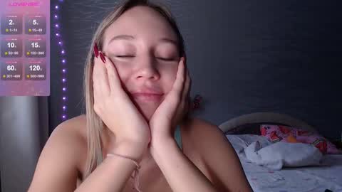 Snapshot of star_and_jane_ chatting on 02/11/25, 10:48 star_and_jane_ online show from 02/11/25, 10:48