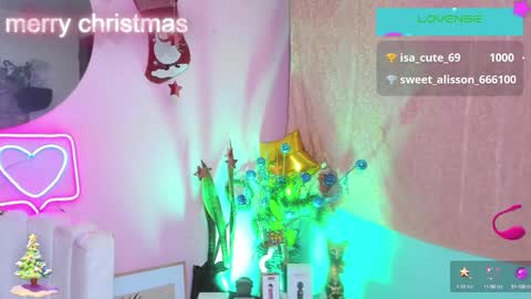 Snapshot of star_mor_ chatting on 12/12/24, 04:21  estrellita online show from 12/12/24, 04:21