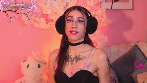 Snapshot of star_mor_ chatting on 09/11/25, 10:10  estrellita online show from 09/11/25, 10:10