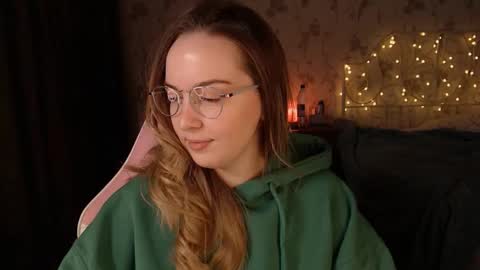 Snapshot of star_shopping chatting on 12/24/24, 01:06 Alice online show from 12/24/24, 01:06