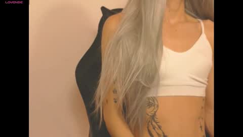 Snapshot of star_storm chatting on 01/04/25, 07:34 star_storm online show from 01/04/25, 07:34