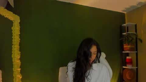 star_sub1 online show from 11/15/25, 11:54