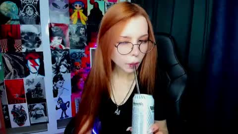 Tarra online show from 04/21/26, 02:51