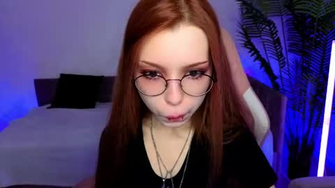 Tarra online show from 04/24/26, 01:41