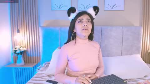 stardoll_ online show from 03/18/26, 01:58