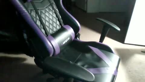 Snapshot of starella___saxxxton chatting on 12/08/24, 01:24 starella___saxxxton online show from 12/08/24, 01:24