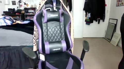 Snapshot of starella___saxxxton chatting on 02/17/25, 04:15 starella___saxxxton online show from 02/17/25, 04:15