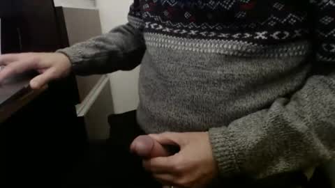 Snapshot of stargazer1069 chatting on 09/29/25, 10:42 stargazer1069 online show from 09/29/25, 10:42