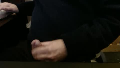 Snapshot of stargazer1069 chatting on 11/03/25, 10:27 stargazer1069 online show from 11/03/25, 10:27