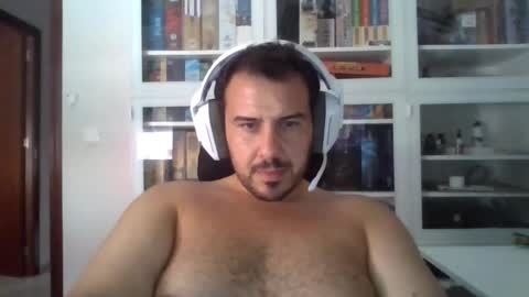 Snapshot of stark_86 chatting on 08/01/26, 03:00 stark_86 online show from 08/01/26, 03:00