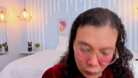 Stark Jones online show from 10/05/25, 01:53