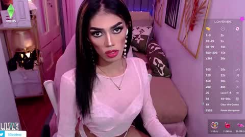Snapshot of starlasexylady chatting on 03/03/25, 01:31 Just Call Me  Starla  Dont Forget to Follow me online show from 03/03/25, 01:31