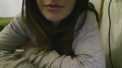 Snapshot of starlesseyes chatting on 01/05/25, 12:21 starlesseyes online show from 01/05/25, 12:21